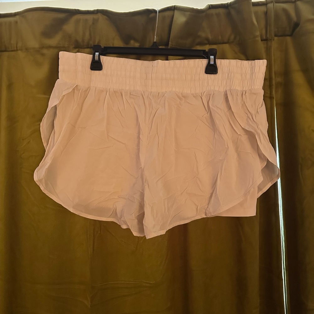 Women's white at leisure Shorts